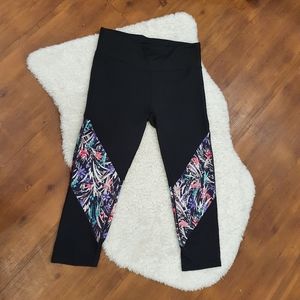 Small/Medium FABLETICS leggings black with flowers floral print.